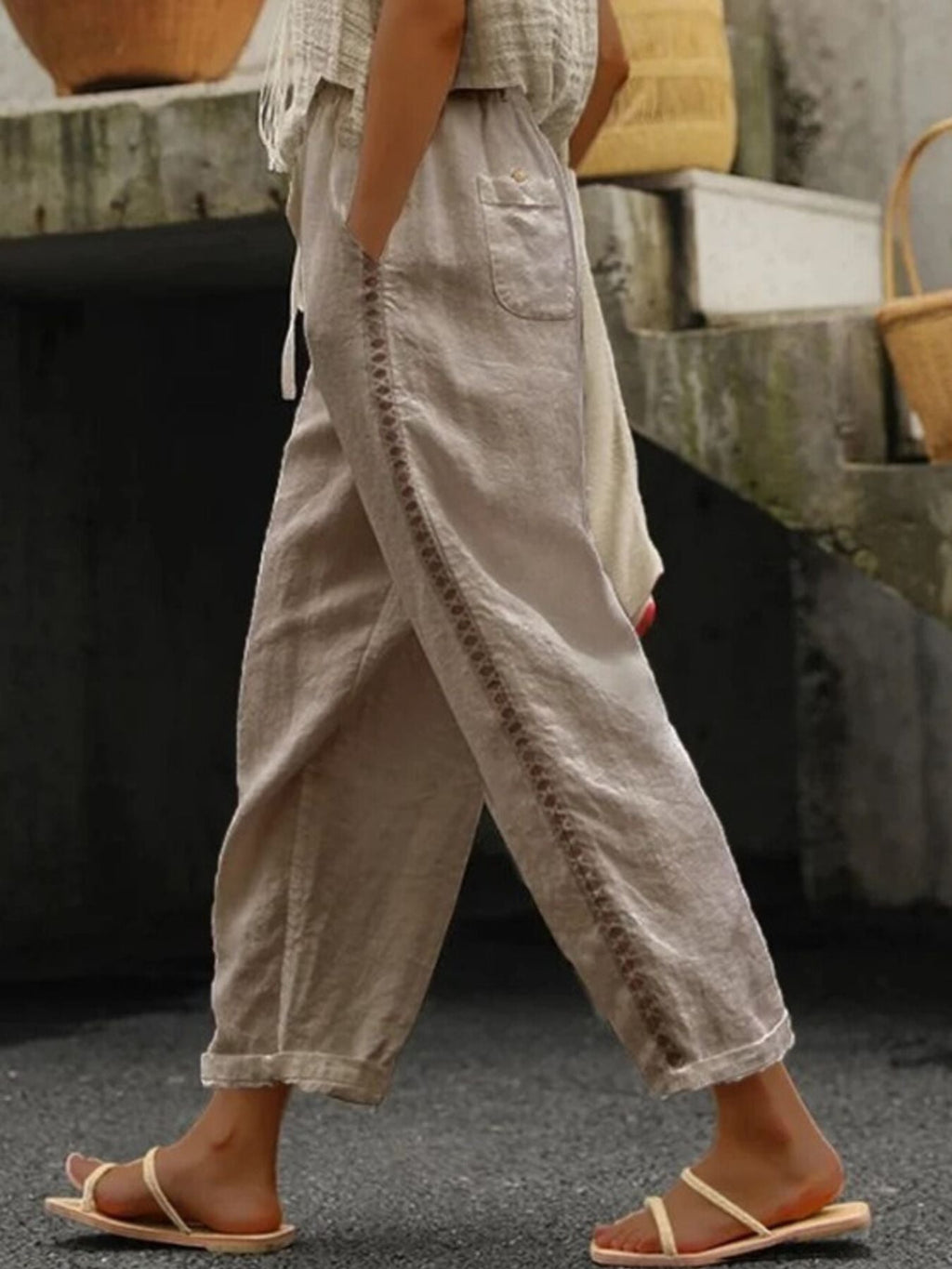 Hollow Out Trim Cropped Pants