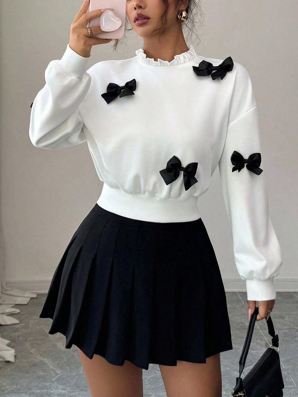 Bow Decor Dropped Shoulder Sweatshirt